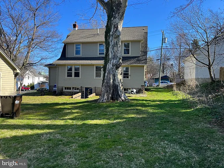 194 Shewell Ave — Photo 3