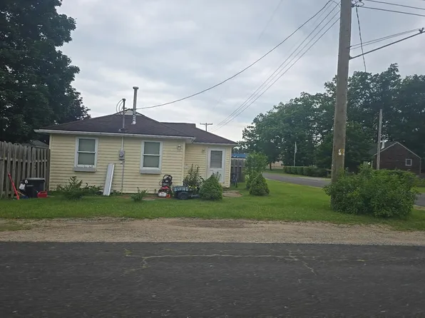 14057 Blickenstaff, Brethren, MI 49619