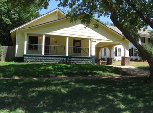 504 N Park St, Guthrie, OK 73044