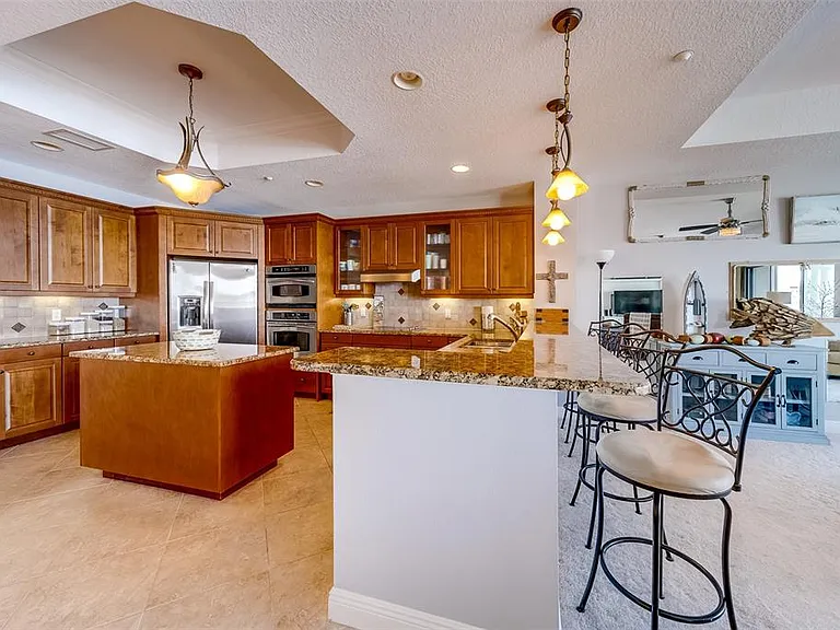 17745 Gulf Blvd #303 — Photo 12