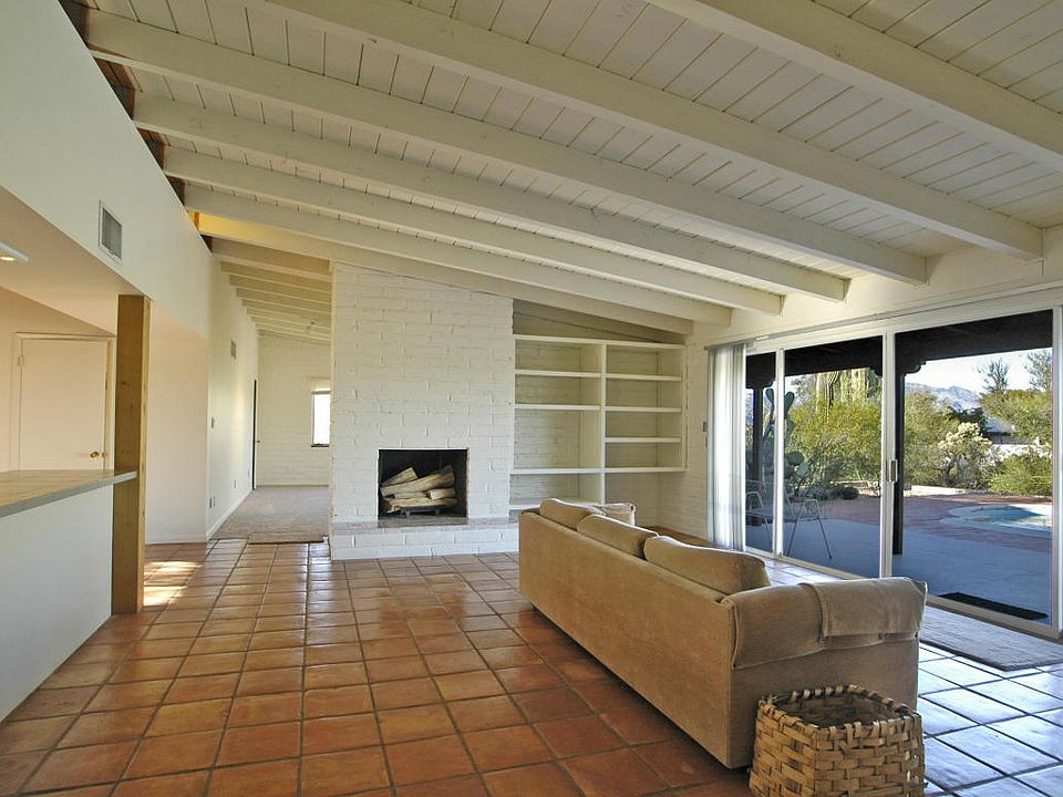 1st image of 3636 W Ironwood Hill Dr