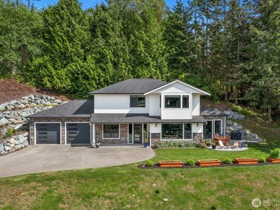 1048 Malvern Hills Drive, Camano Island, WA, 98282