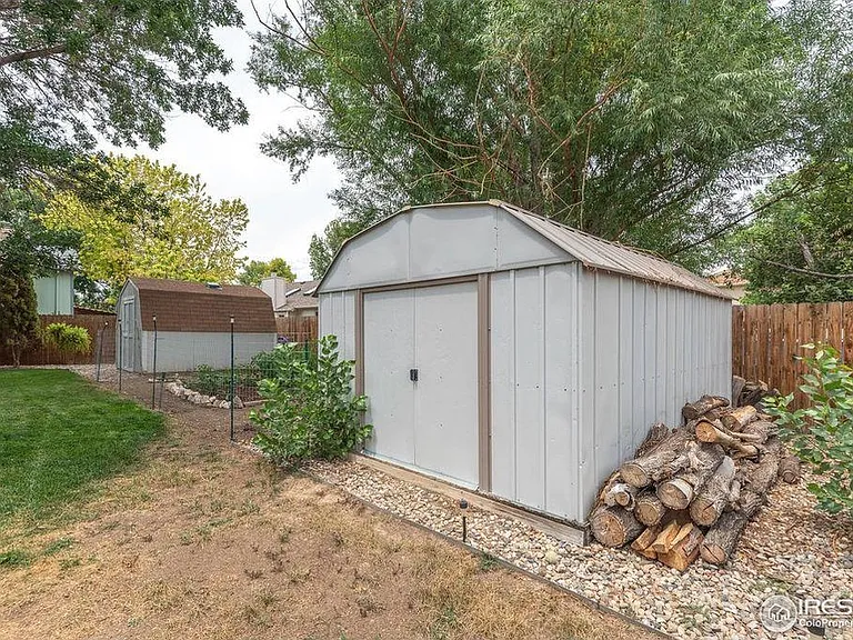 2197 Kennington Ct — Photo 20