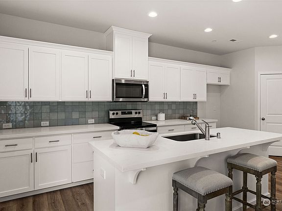 3rd image of 7050 Quinn Court SE
