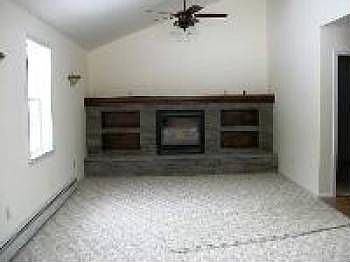 2nd image of 2 Maple Ave