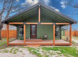 545 W Vaughan St, Bertram, TX 78605