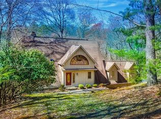 352 Tlvdatsi Dr, Brevard, NC 28712