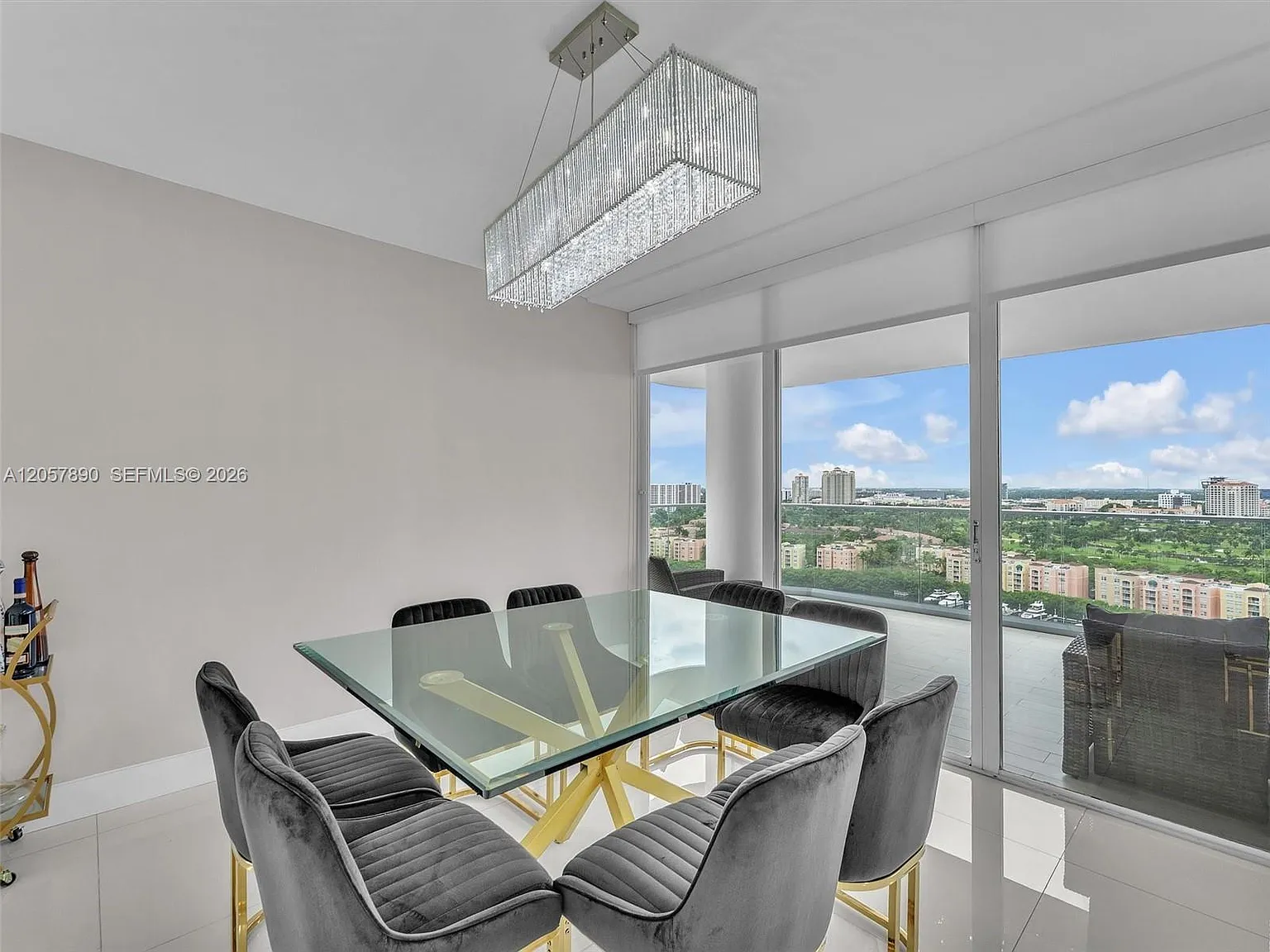Turnberry Isle Condo — Photo 2