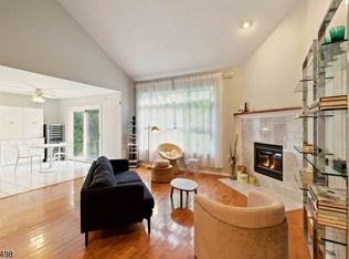 11 Ashwood Trl, Boonton Twp, NJ 07005