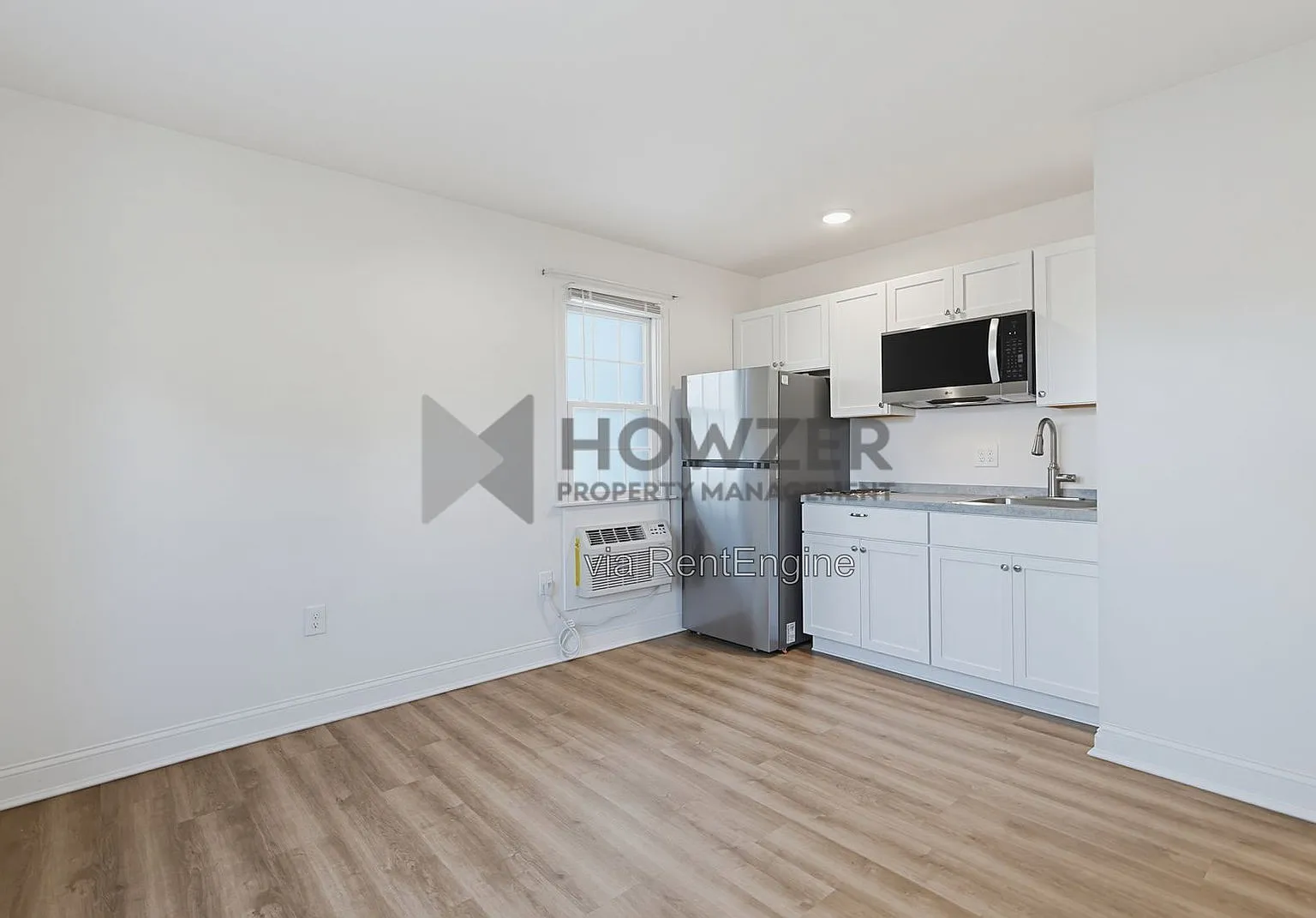 1 bed, 1.0 bath, 450 sqft, $2,000 — Photo 2