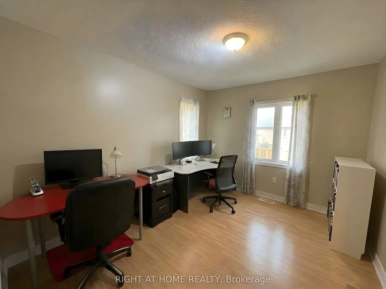 3 bed, $2,700 — Photo 4