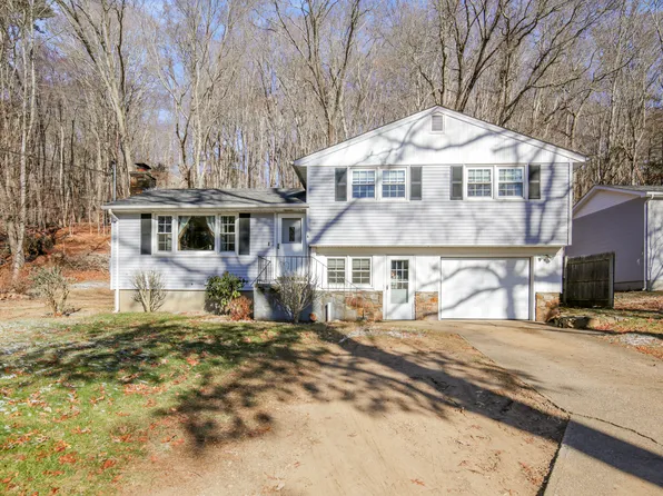 6 Glen Road, Montville, CT 06382