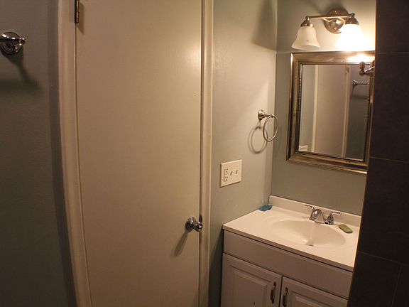 5th image of 11204 College Ave #825004