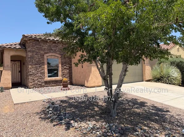 880 W Calle Valenciana, Sahuarita, AZ 85629