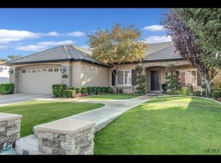 11003 Arden Villa Dr, Bakersfield, CA 93311