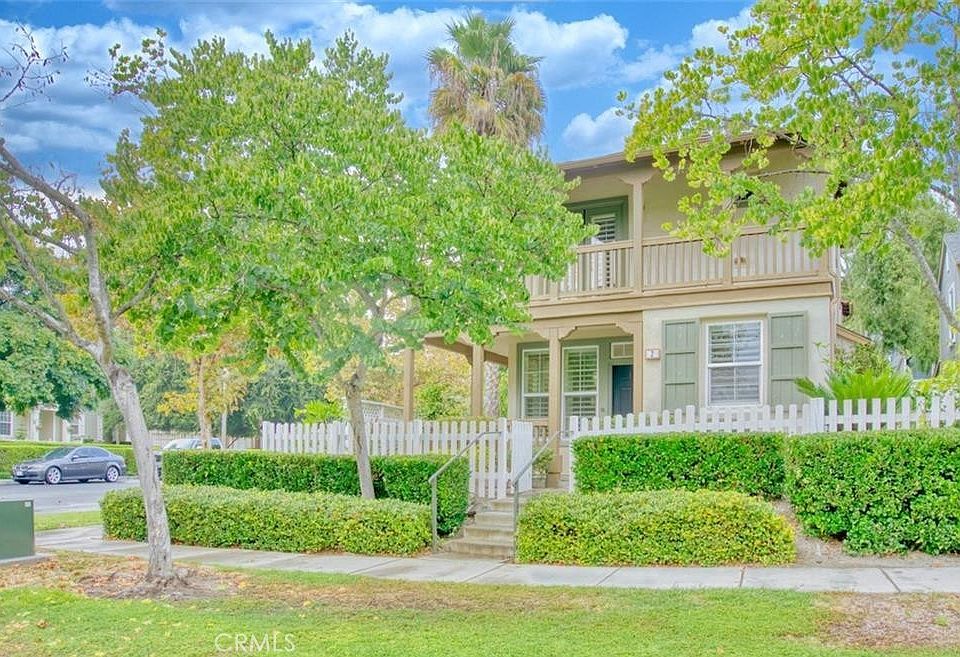 1st image of 2 Evergreen Rd