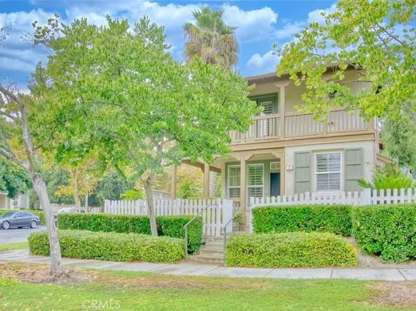2 Evergreen Rd, Mission Viejo, CA 92694