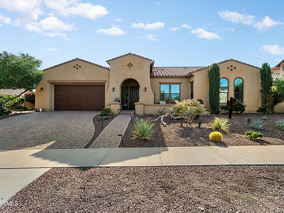 4th image of 20335 W CRESCENT Drive