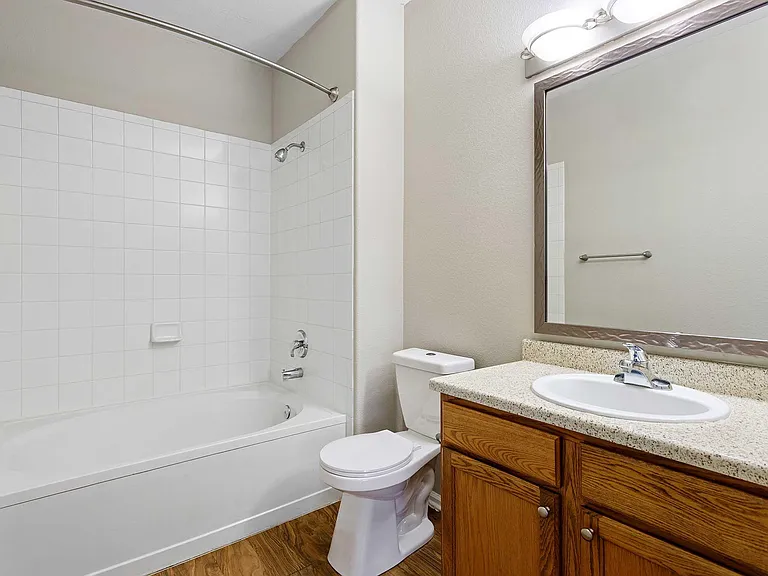 Alder Peak Townhomes — Photo 20
