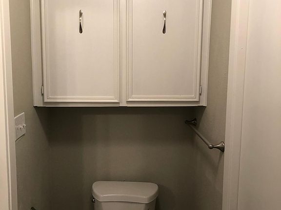 5th image of 7640 Beckwood Dr