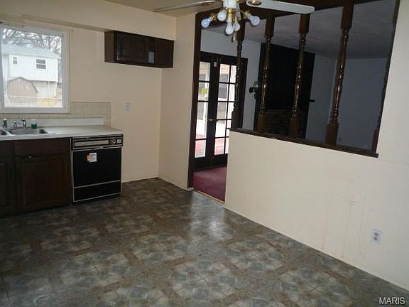 4th image of 11992 Jerries Ln