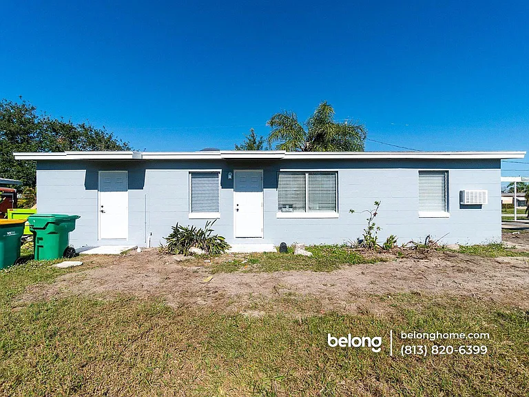 691 Sharon Cir — Photo 12