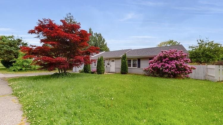 1st image of 14 Cloverdale Avenue
