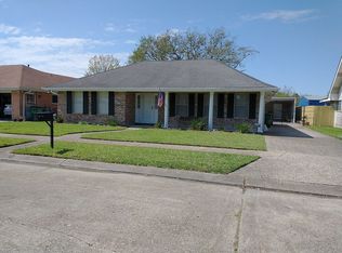 400 Lassalle Dr, River Ridge, LA 70123