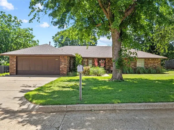 1212 N Illinois St, Weatherford, OK 73096