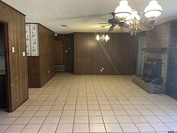 3rd image of 192 County Road 3111