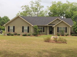 106 Woodridge Ln, Cairo, GA 39827
