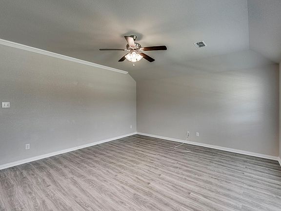5th image of 535 Cottonview Dr