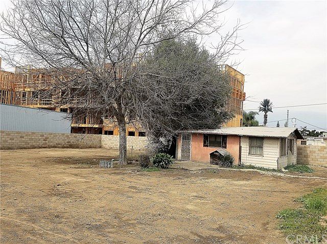 2nd image of 11619 Ranchito St