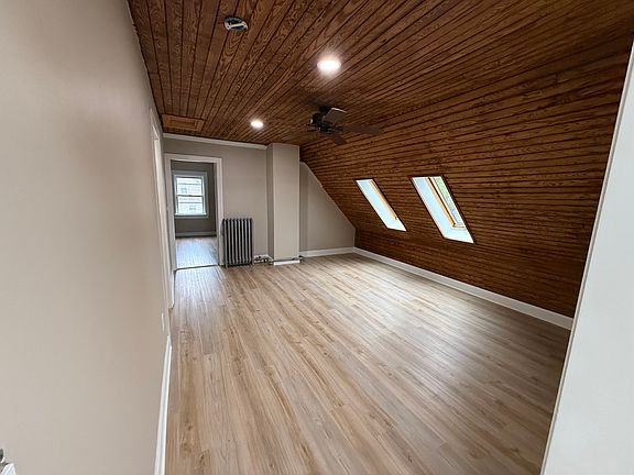 4th image of 86 Summit St #2
