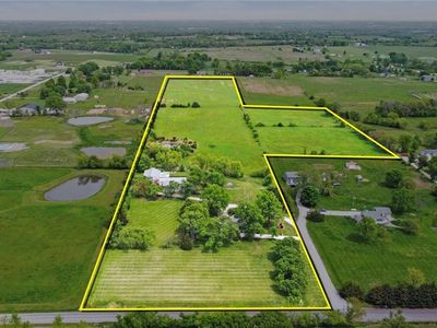 19864 211th St, Tonganoxie, KS, 66086