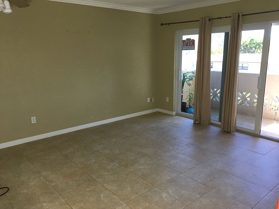 1st image of 14500 SW 88th Ave APT 225