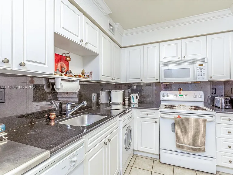 2501 S Ocean Dr #439 — Photo 27