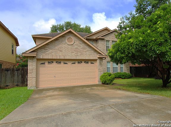 3rd image of 1614 Canyon Parke Dr