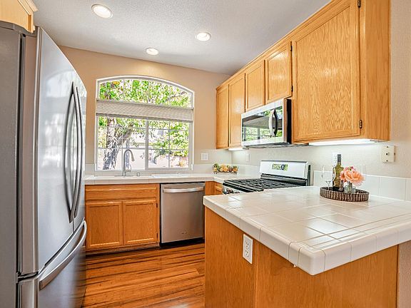 5th image of 5690 - 5694 Raters Drive