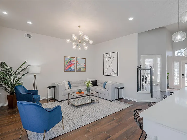 2620 Bordeaux Dr — Photo 9