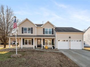 201 Misty Ridge Ln, Suffolk, VA 23434