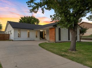 1427 Northridge Dr, Carrollton, TX 75006