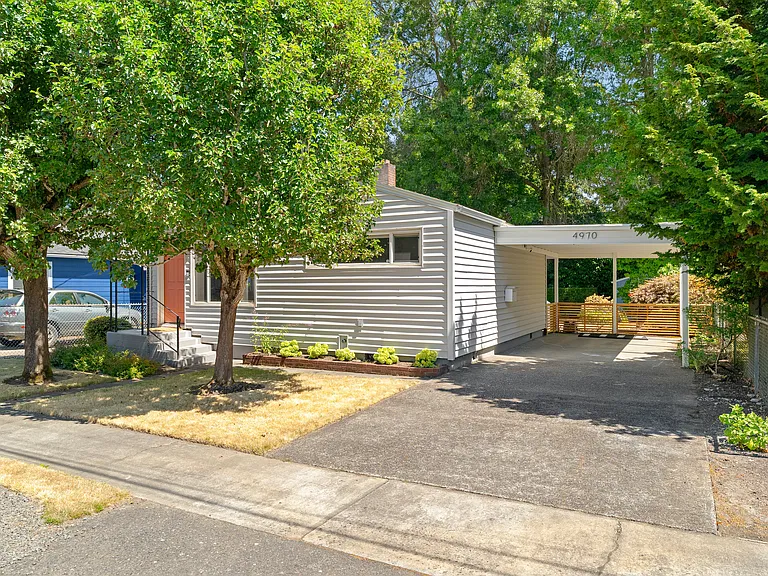 4970 SW Angel Ave — Photo 11