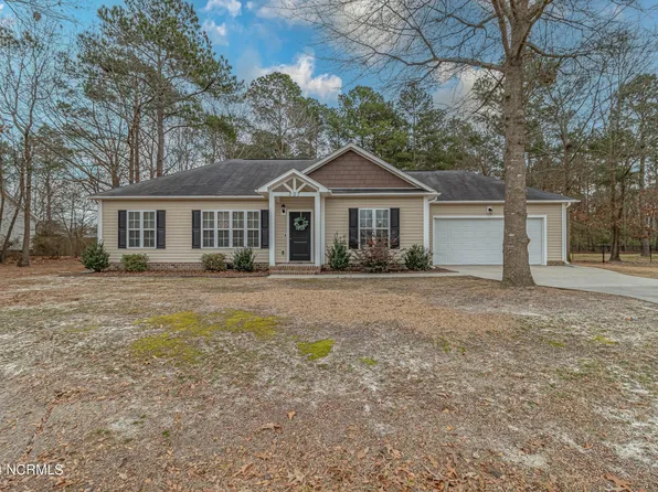 207 Pioneer Trails Drive, Seven Springs, NC 28578