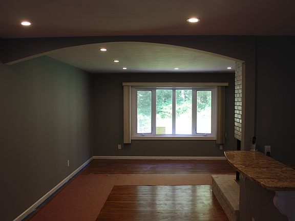 Dining room to living room