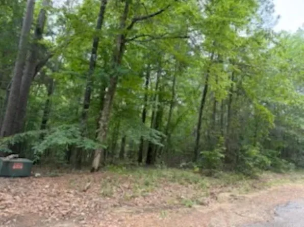 146 Pin Oak, Camden, AR 71701