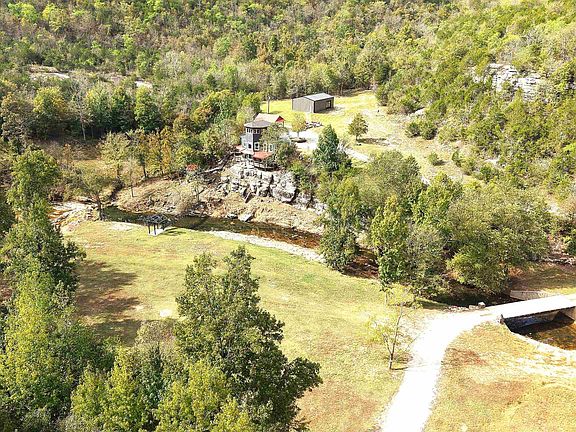 3rd image of 1625 Kent Miller Rd