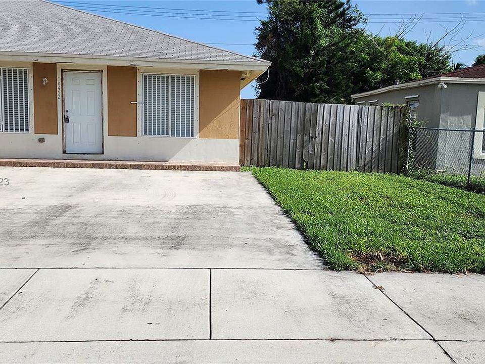 1st image of 10450 SW 172nd St #10452