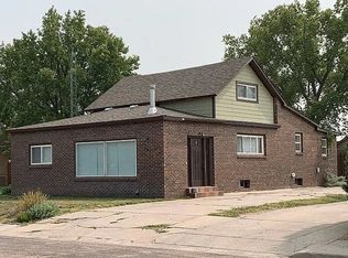 533 E 2nd St, Saint Francis, KS 67756
