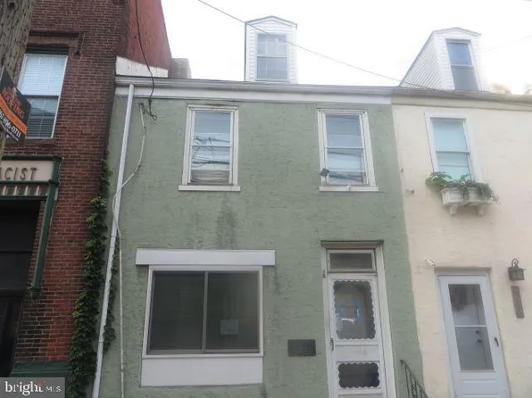 4656 Umbria St, Philadelphia, PA 19127